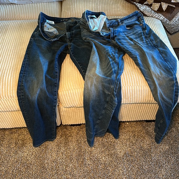 Two pairs of American Eagle men’s air flex jeans - Picture 5 of 5